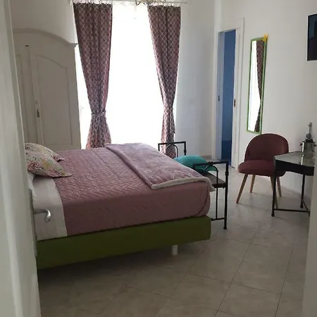 Frühstückspension Sorrento Penthouse 4*