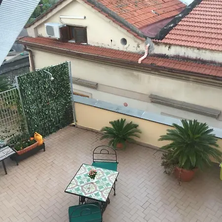 Frühstückspension Sorrento Penthouse Sant'Agnello