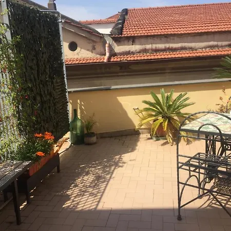 Sorrento Penthouse 4*