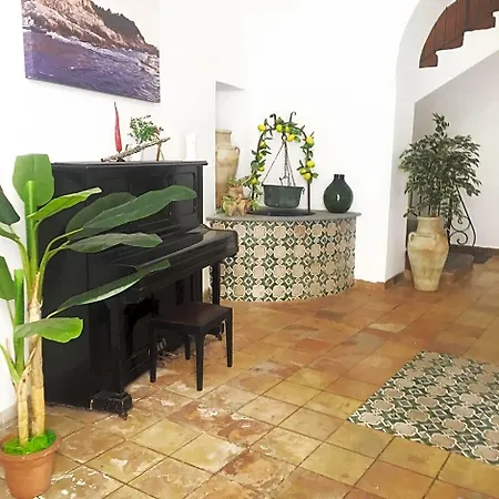 Sorrento Penthouse Panzió Sant'Agnello